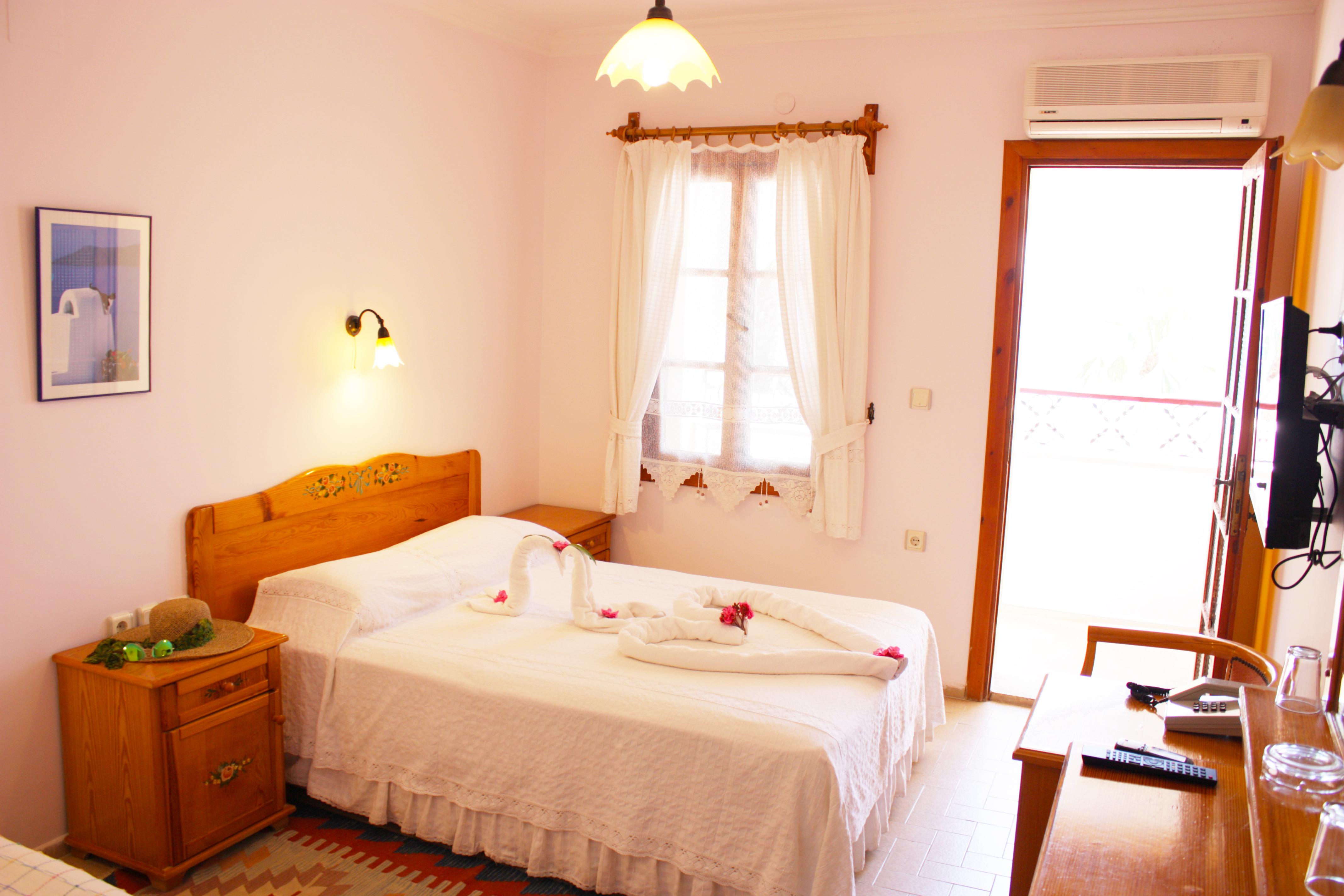 Toloman Hotel Bitez Beach Экстерьер фото