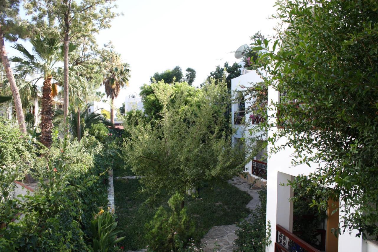 Toloman Hotel Bitez Beach Экстерьер фото